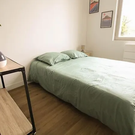 Apartment New La Casa 1 Grand Renove, Wifi Angouleme